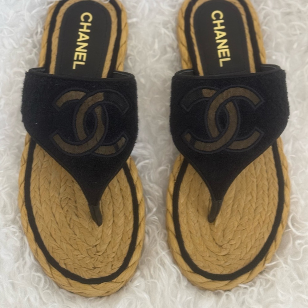 Chanel Black and Tan Women's Sandals